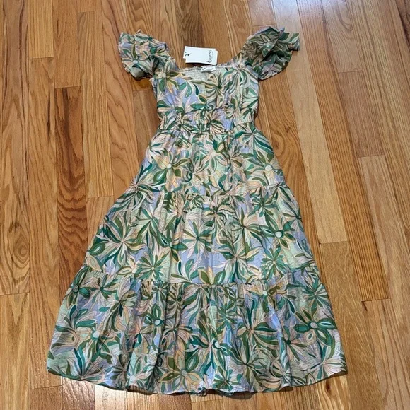 &MERCI small “Shannon Dress” Floral with Ruffled Sleeves, smocked waist, tiered - Picture 3 of 8